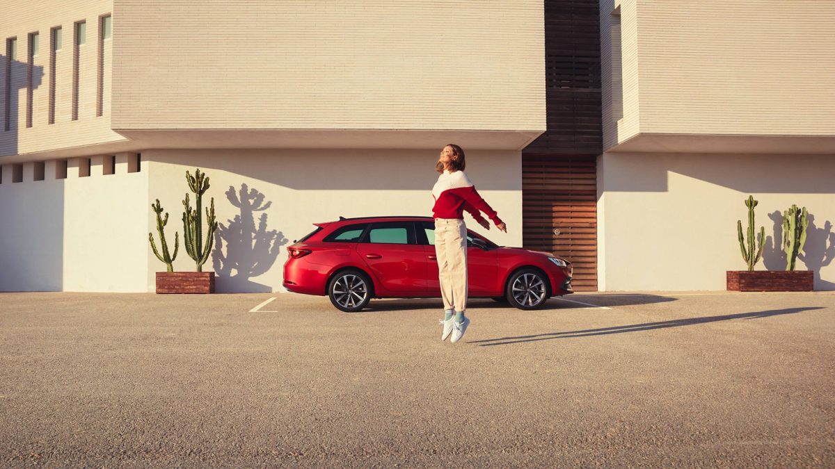 SEAT LEON