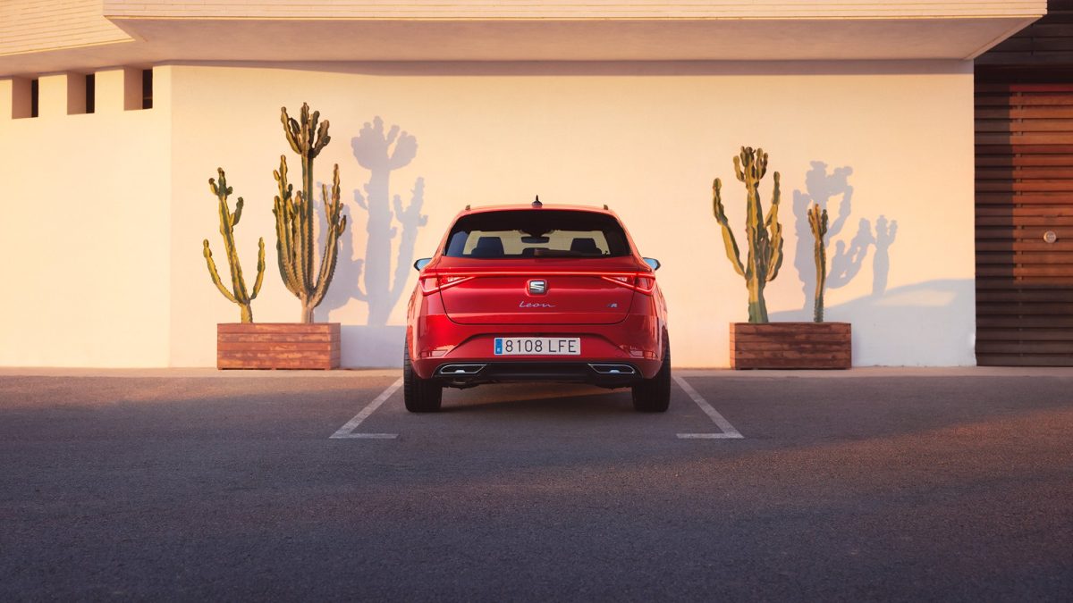 SEAT LEON
