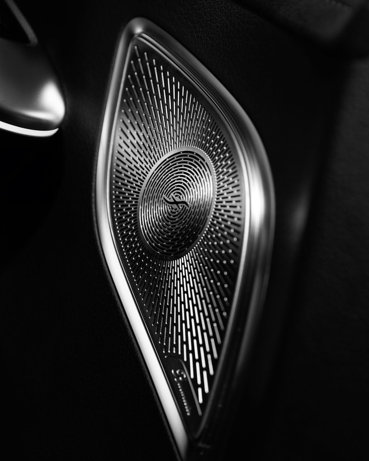 MERCEDES-BENZ LOVE