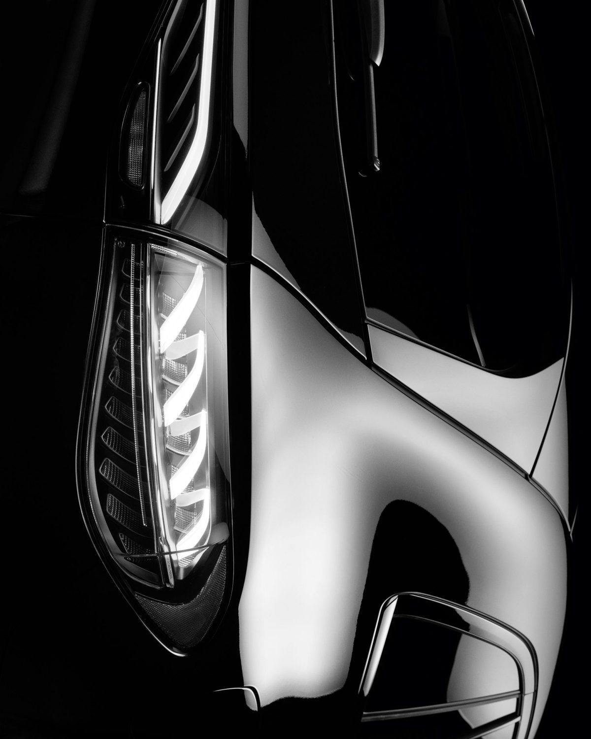 MERCEDES-BENZ LOVE