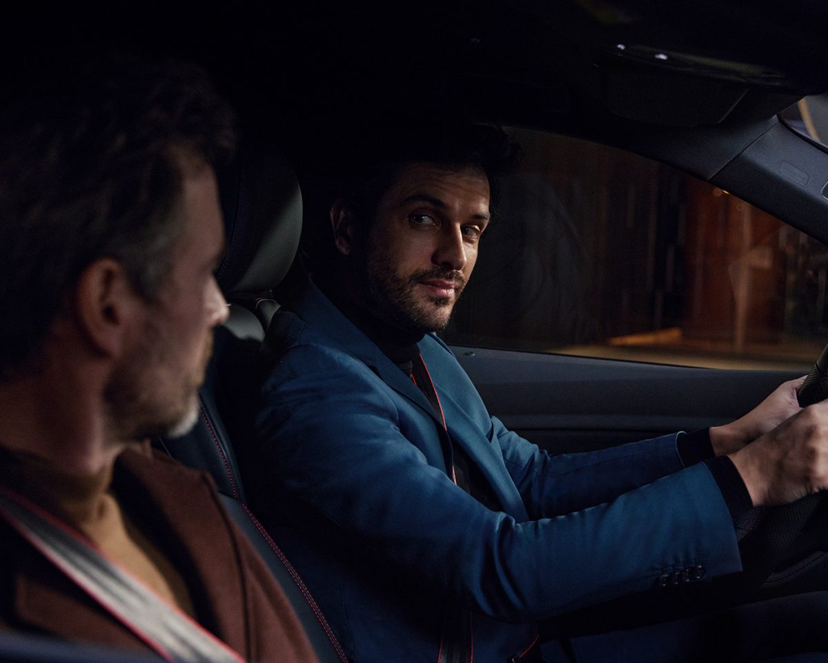 AUDI Q8 E-TRON VALENTINES