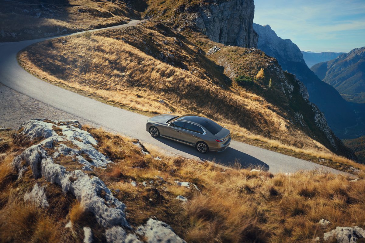 BMW I7