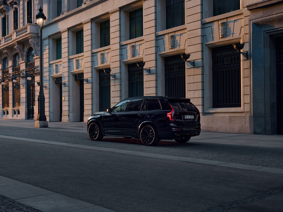 VOLVO XC90 BLACK EDITION